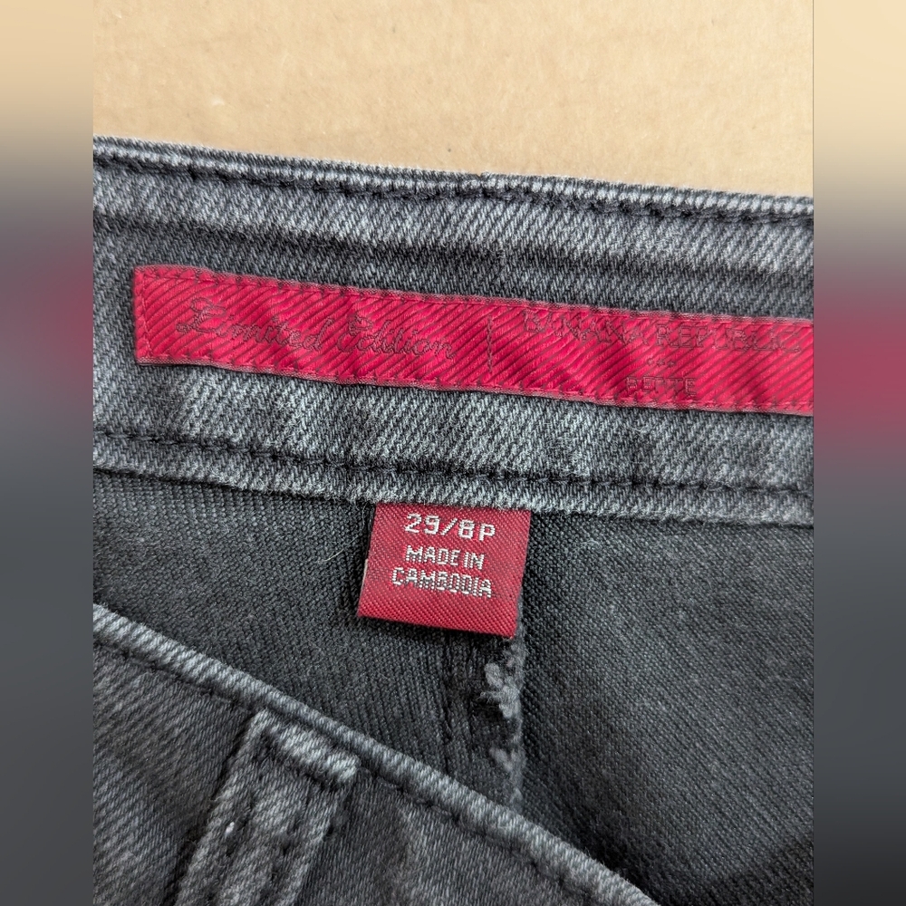 Banana Republic Limited Edition Black Flare Leg Petite Denim Jeans Sz 29/8P GUC - Picture 3 of 15